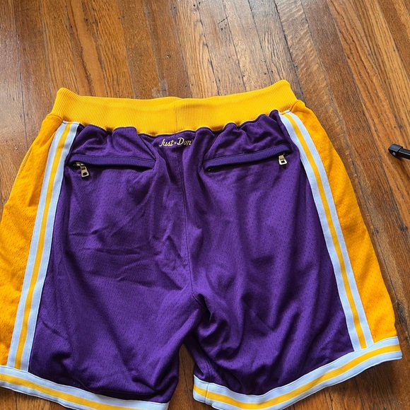 Just Don Mitchell & Ness Los Angeles Lakers Road Shorts Hardwood Classics - Picture 4 of 14